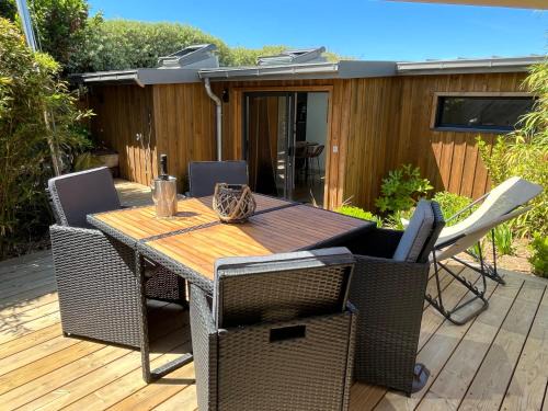 La Turballe House | Lodge LE CABANON accès direct plage !
