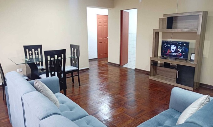 Jesus Maria Apartment | Lodging Peru I
