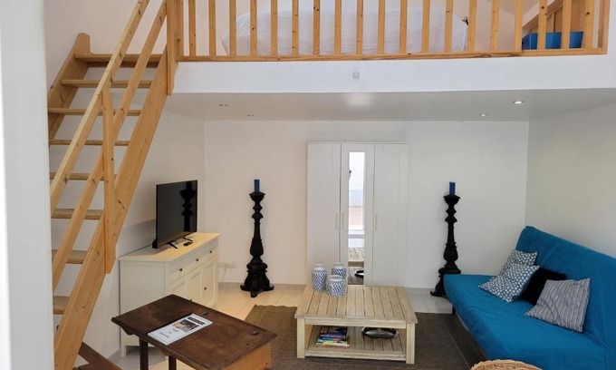 Cambrai Apartment | Loft 3 du Temple pour 4 pers & Parking