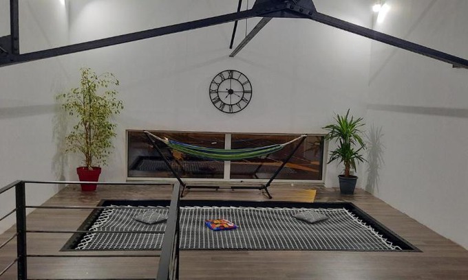 Chateauroux House | Loft atypique et chaleureux