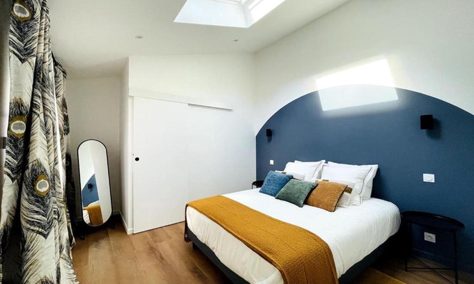 Rive Droite Apartment | Loft - Centre Ville