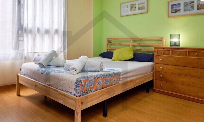 Las Campas y San Claudio Apartment | Loft in Oviedo - Ideal for 3 people