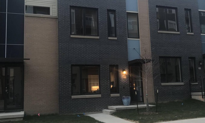 Downtown Des Moines House | Loft in Quaint East Village boasting a skyline view of Downtown