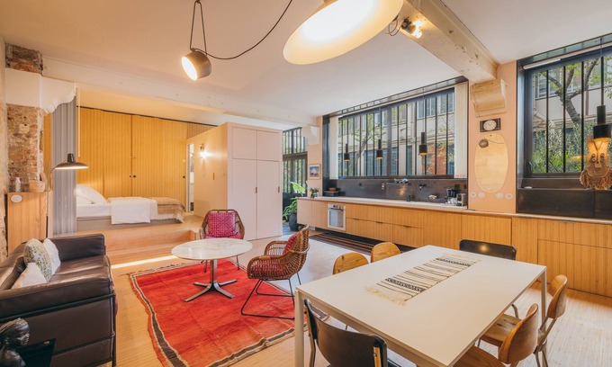 Quartier Saint-Ambroise Apartment | loft in the oberkampf district 2 bdr 2 baths