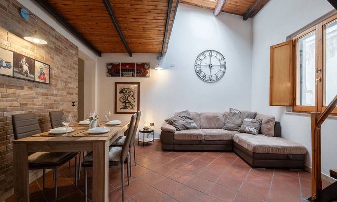 Cagliari Apartment | Loft Mediterraneo by Propertize | centro città