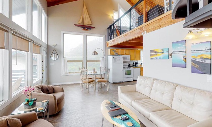 Florence House | Lofty Pelican