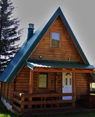Zabljak Ski Chalet | Log - cabin HOPE