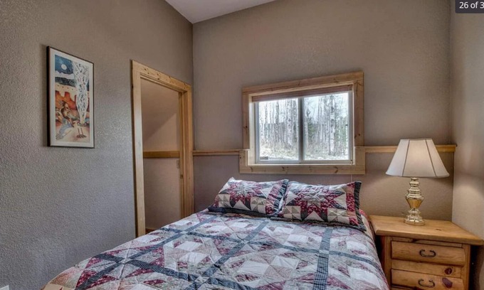 Warm Springs Cabin | Log cabin near Fairplay - Ski and Fly-fishing paradise - Pet Friendly