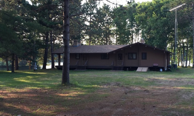 Phillips Cabin | Log Cabin on Phillips Chain of Lakes