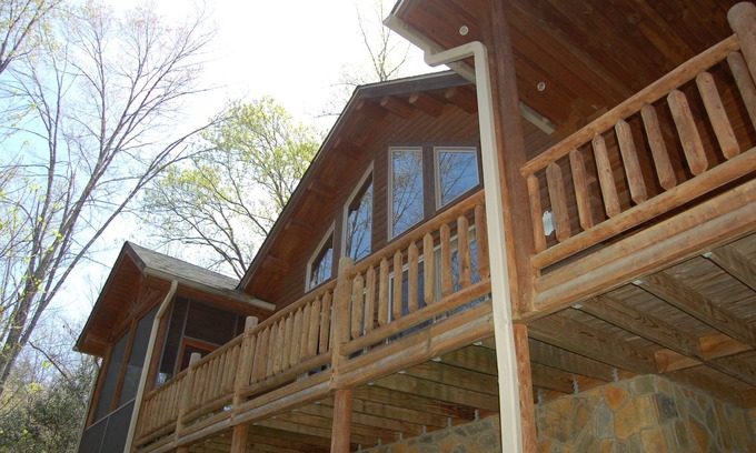 Lake Lure Cabin | Log Cabin w/Waterfall View~Hot Tub, Loft, Hiking, Relax in Privacy!