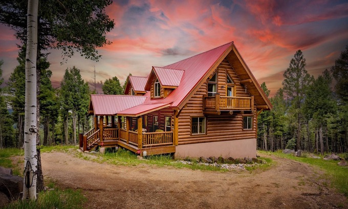 Angel Fire House | Log Cabin with Hot tub, Wood burning stove, Views, Private, Wrap-Around Decks