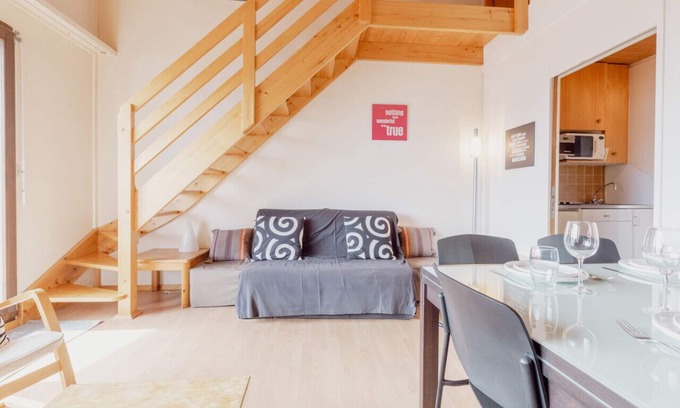Randogne Apartment | Logement Avec une vue Envoûtante sur la Vallée