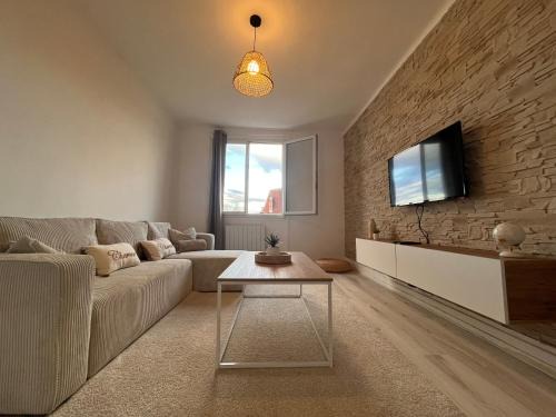 Villefranche-sur-Saone Apartment | Logement chaleureux et lumineux