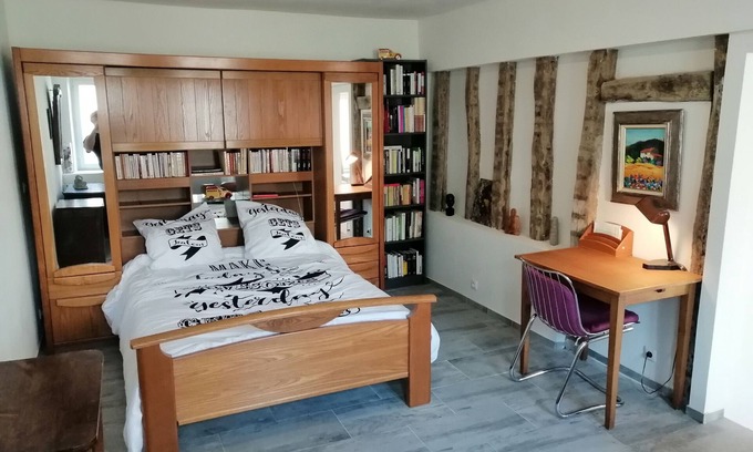 Courtenay Apartment | logement entier paisible ,central, et confortable