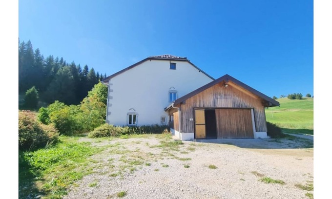 Septmoncel les Molunes House | Logement Cosy au Pied des Pistes