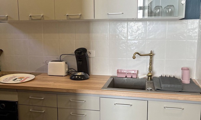 Aulnay Apartment | Logement Idéalement Situé