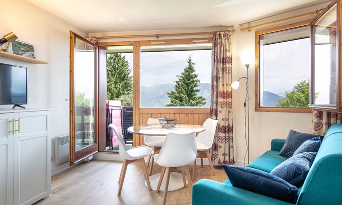 Doucy-Combelouviere Apartment | Logement vue montagne 5 pers à Doucy