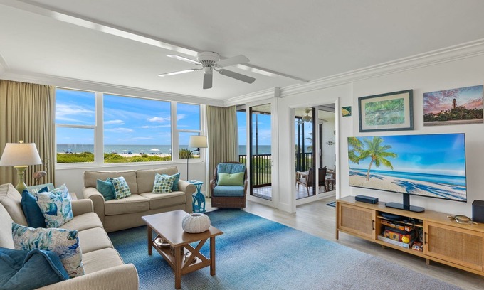Sanibel Condo | Loggerhead 132 Direct Gulf Front!