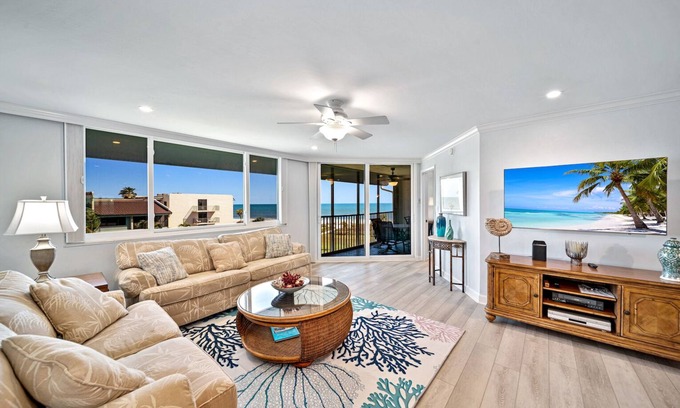 Sanibel Condo | Loggerhead Cay 174: Beautiful Condo w/Gulf Views!