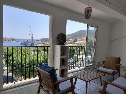 Port-Vendres Apartment | Loggia Català - A 10min de Collioure