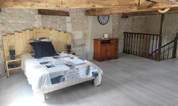 Port-d'Envaux House | Logis de la Passerelle