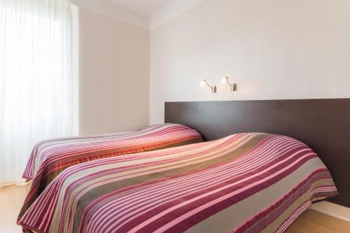 La Begude-de-Mazenc Hotel | Logis Hôtel Le Jabron