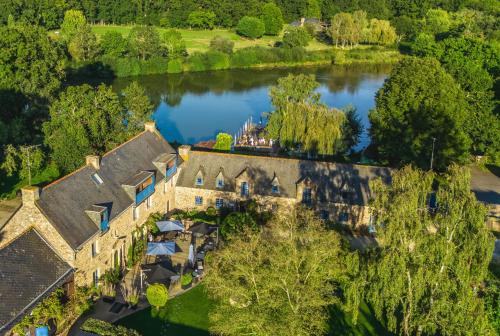 Lamballe Hotel | Logis Hôtel Le Manoir Des Portes