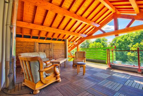 Paroisse Notre-Dame des Jolis Monts Hotel | Logis Hôtel Restaurant Le Chalet du Mont Roland