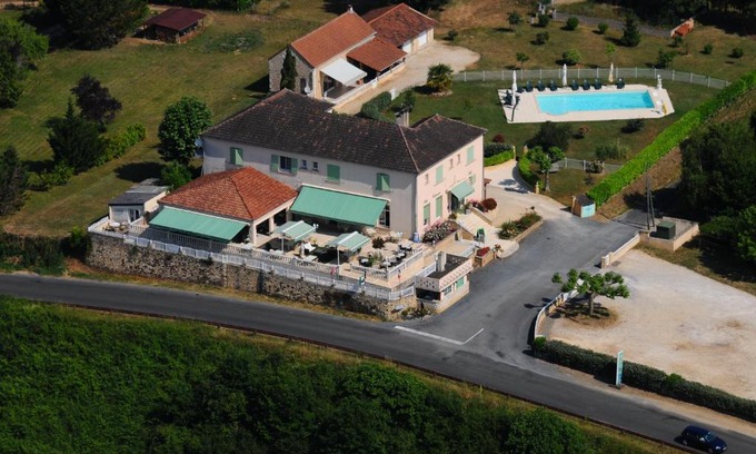Limeuil Hotel | LOGIS HÔTEL RESTAURANT SPA Les BALCONS DE L'ESPERANCE