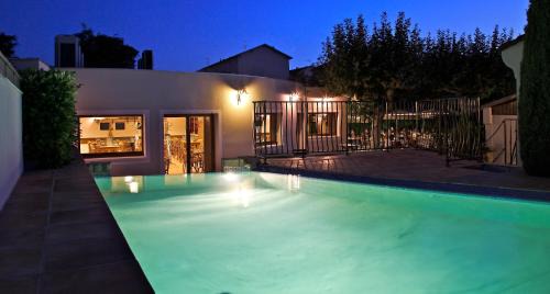 Portes-les-Valence Hotel | Logis Hotel Le Nouvel
