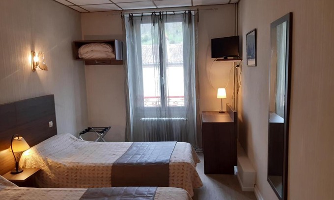 Mazamet Hotel | Logis Hotels - Hôtel Le Boulevard