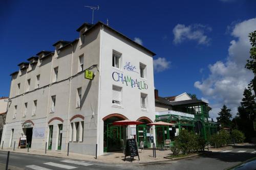 Champtoceaux Hotel | Logis Hotels Le Champalud Restaurant La Citadelle