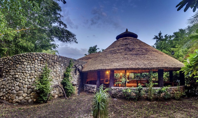 Ramnagar Hotel | Lohagarh Corbett Resort