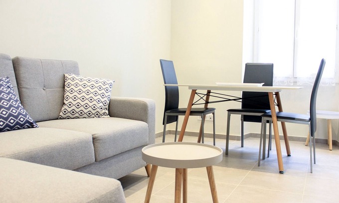 Lepante Quarter Apartment | Lola Apartment