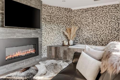 Daylesford House | Lola