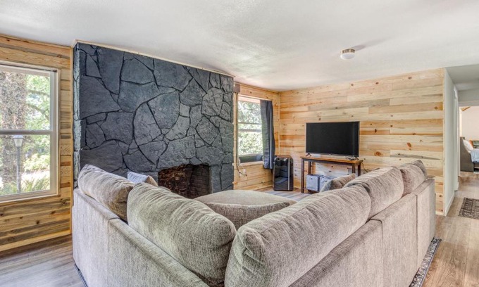 Zigzag House | Lolo Pass Getaway