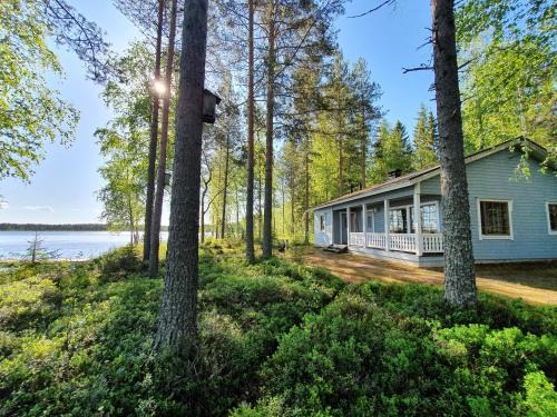 Savonlinna House | Lomamokkila Cottages
