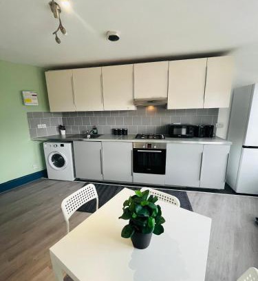 Dalgarno House | London Budget Rooms 603