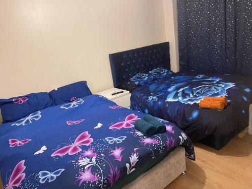 Custom House House | LONDON CITY AIRPORT, EXCEL & 02 ARENa PROXIMITY HOUSE