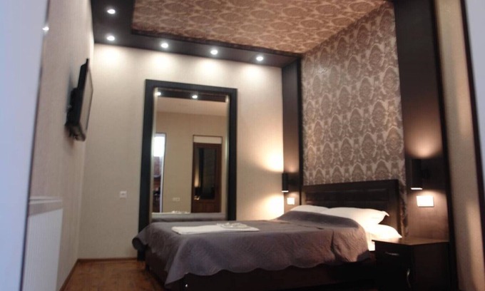 Chugureti Apartment | London otto apartments -Studio Apartment