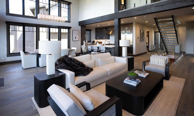 Big Sky House | Lone Peak Views - 6 bedroom 6.5 bath, ski in/out, Private Hot Tub, Lodge Access