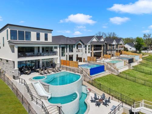Kingsland House | Lone Star Landing with Concierge Services