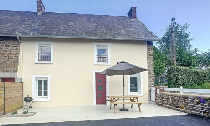 Brehal House | Longère Rénovée 4 Personnes