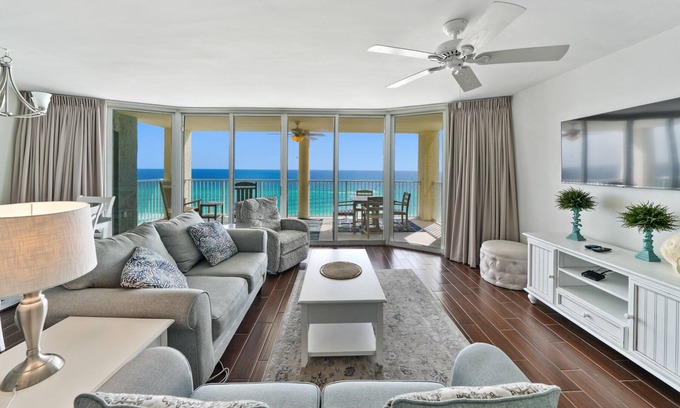 Long Beach Condo | Long Beach! 2 Beach Front Bedrooms! Amazing Views!