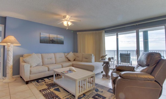 Long Beach Apartment | Long Beach Resort #T2-304