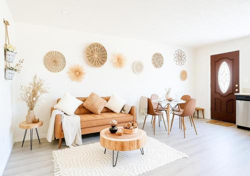 North Whisman House | Long stay Google BBQ BIG yard