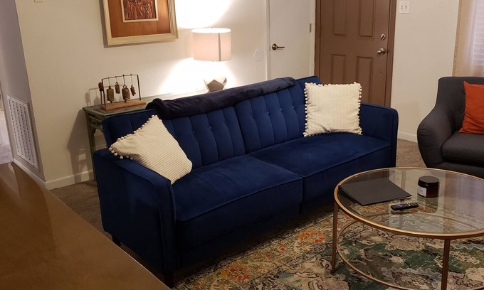 Ashley Oaks House | Long Term Stay W. Knox Near Hospitals UT Dwntn