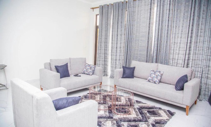 Kabulonga Apartment | Longhorn Executive Apartments