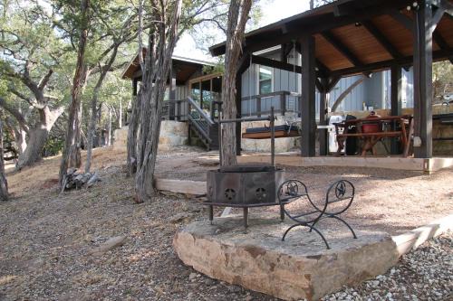 Council Creek South House | Longview Cabin