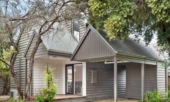 Point Lonsdale Apartment | Lonsdale Villa 8 - Point Lonsdale